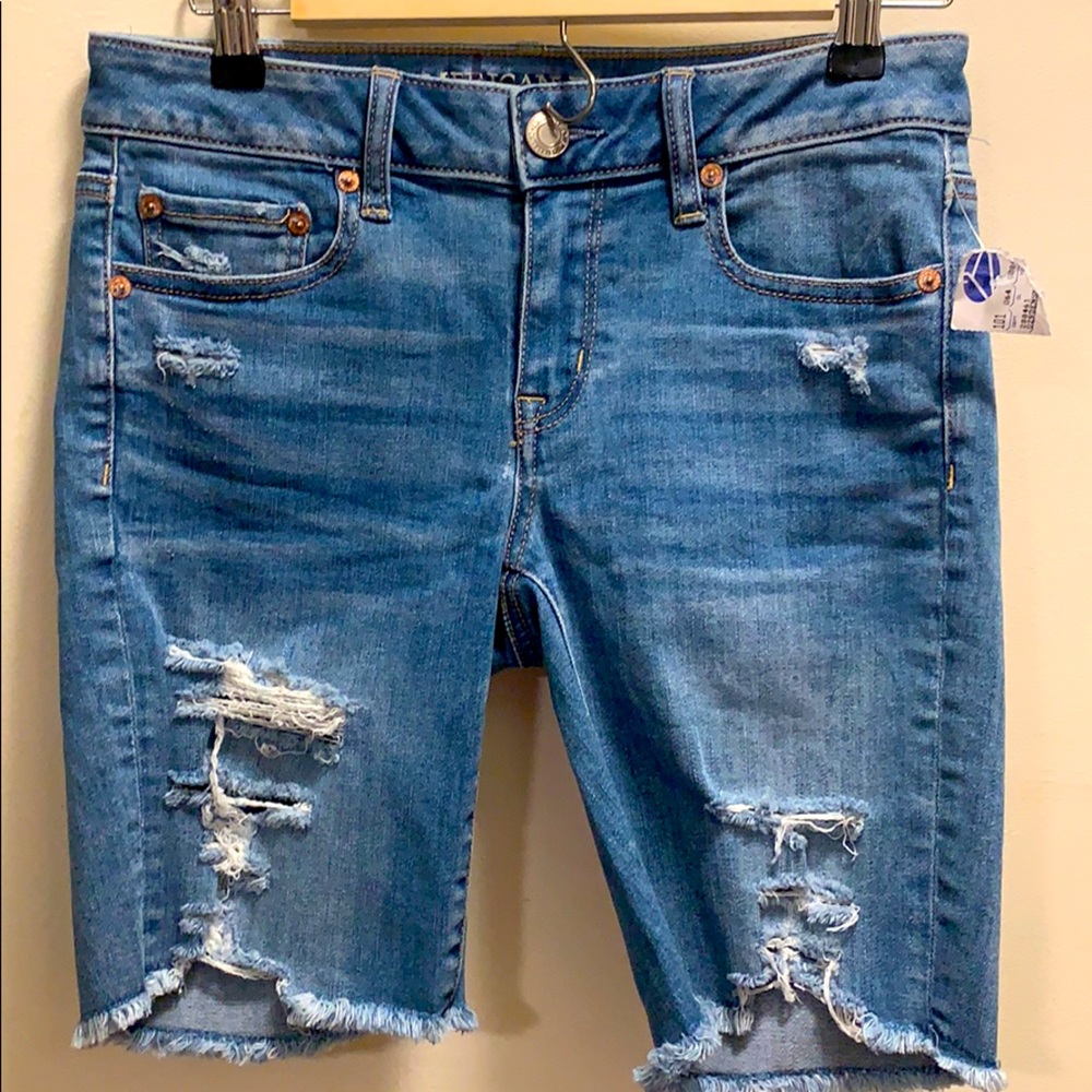 New American Eagle Bermuda shorts
